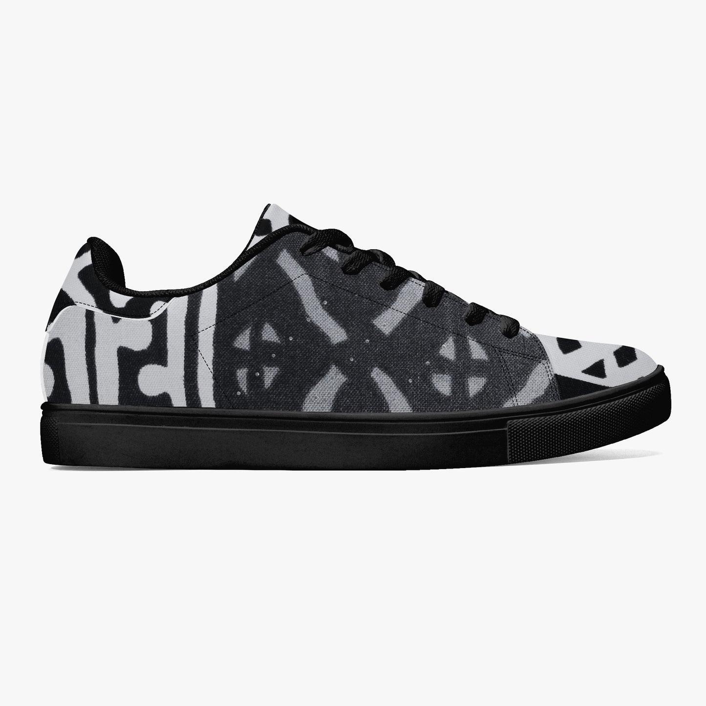 LION OF JUDAH "1001" Low-Top Leather Sneakers - Black Sole Right Outside