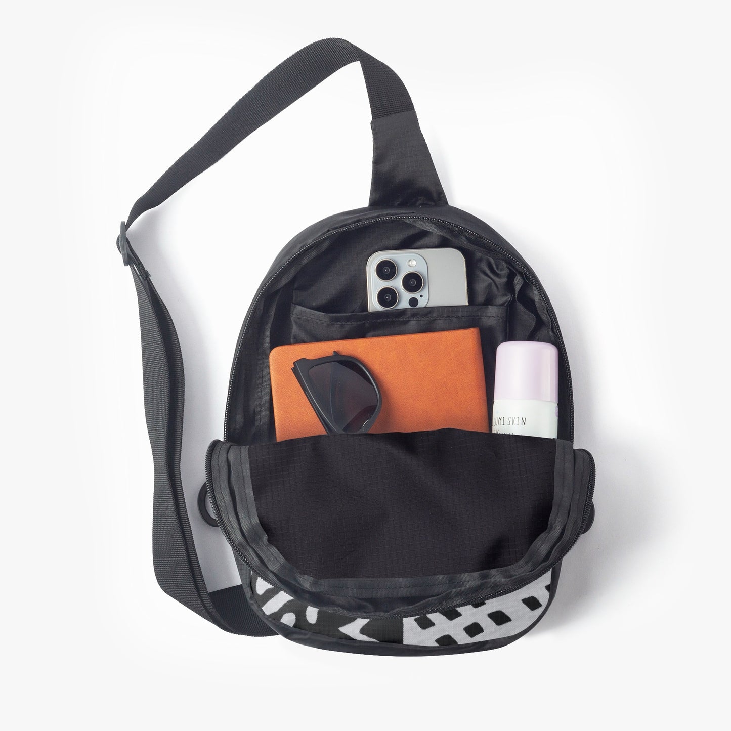 LION OF JUDAH "1001" Shoulder Bag Inner