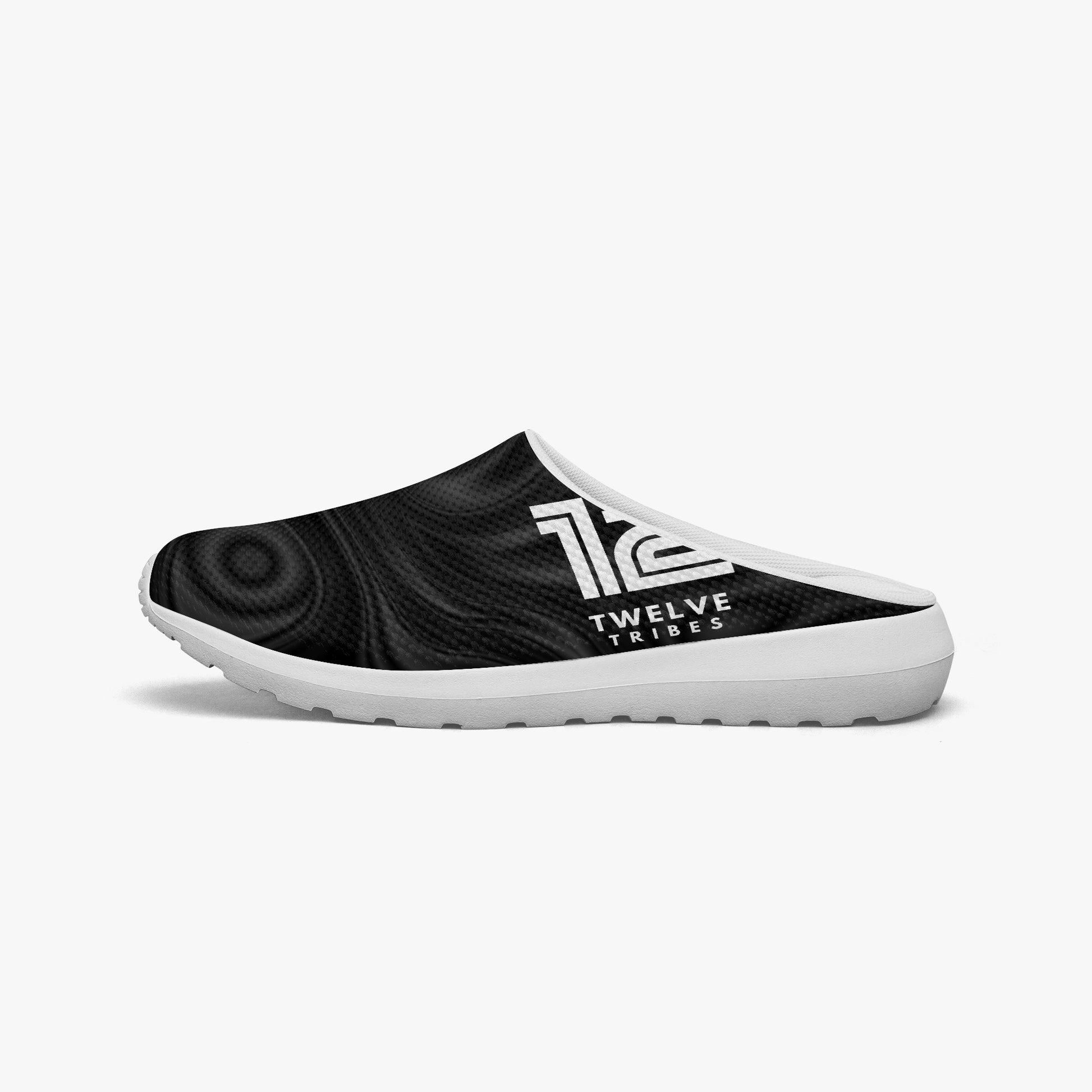 12 Tribes "Living Water" Mesh Non-Woven Slippers Left Outside