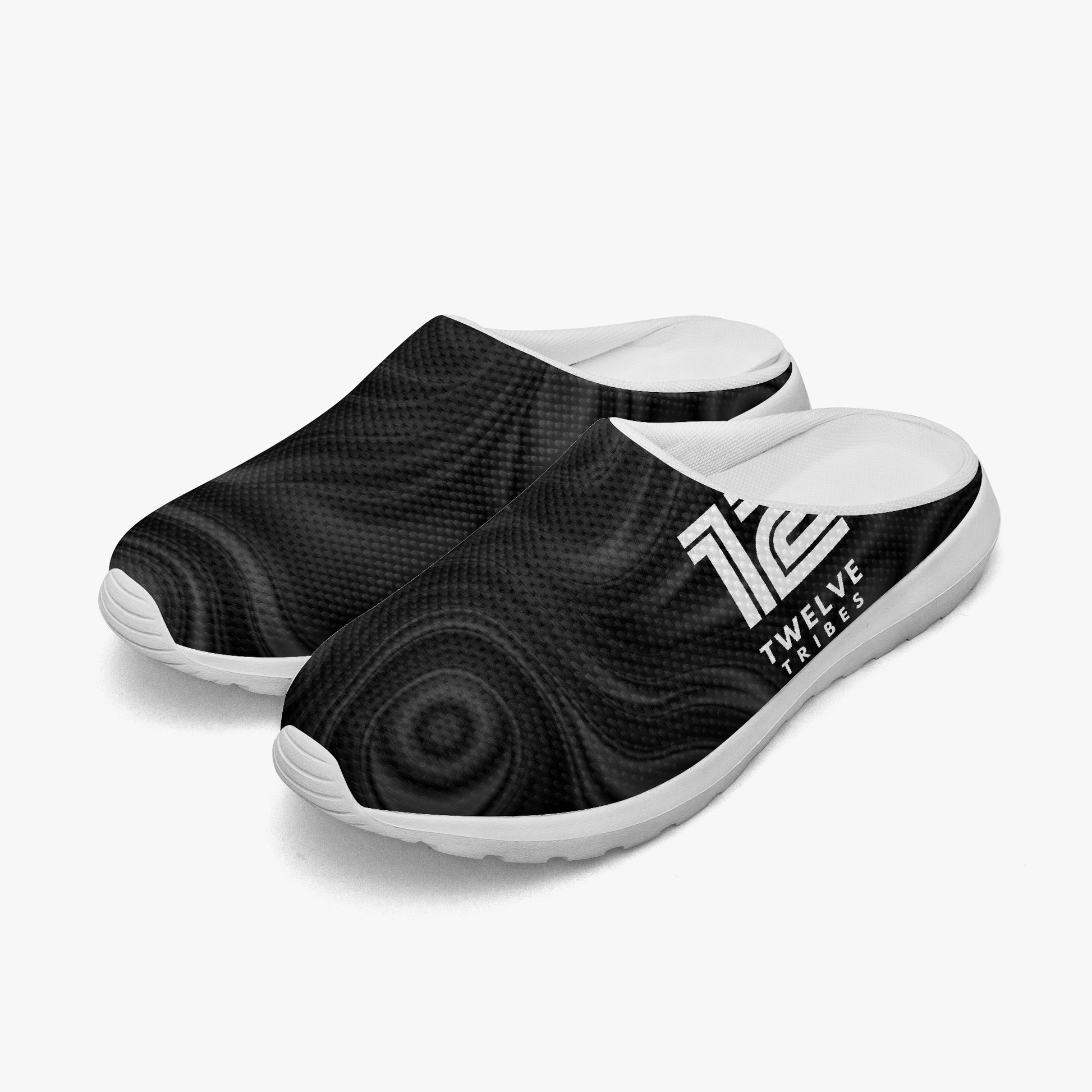 12 Tribes "Living Water" Mesh Non-Woven Slippers Staggered