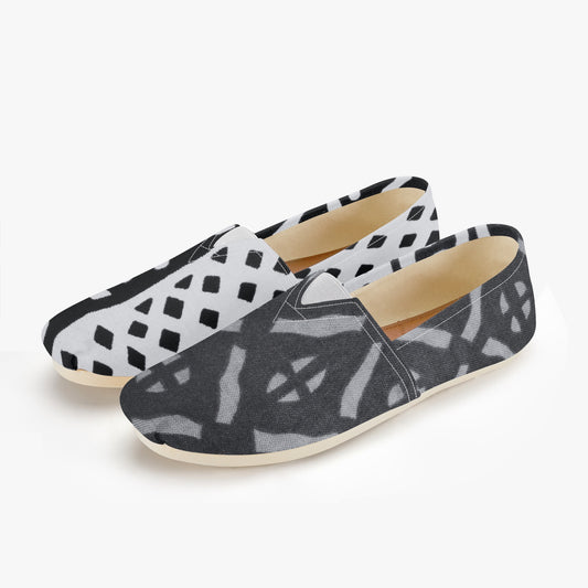 LION OF JUDAH "001" Low-Top Canvas Toms Shoes Staggered